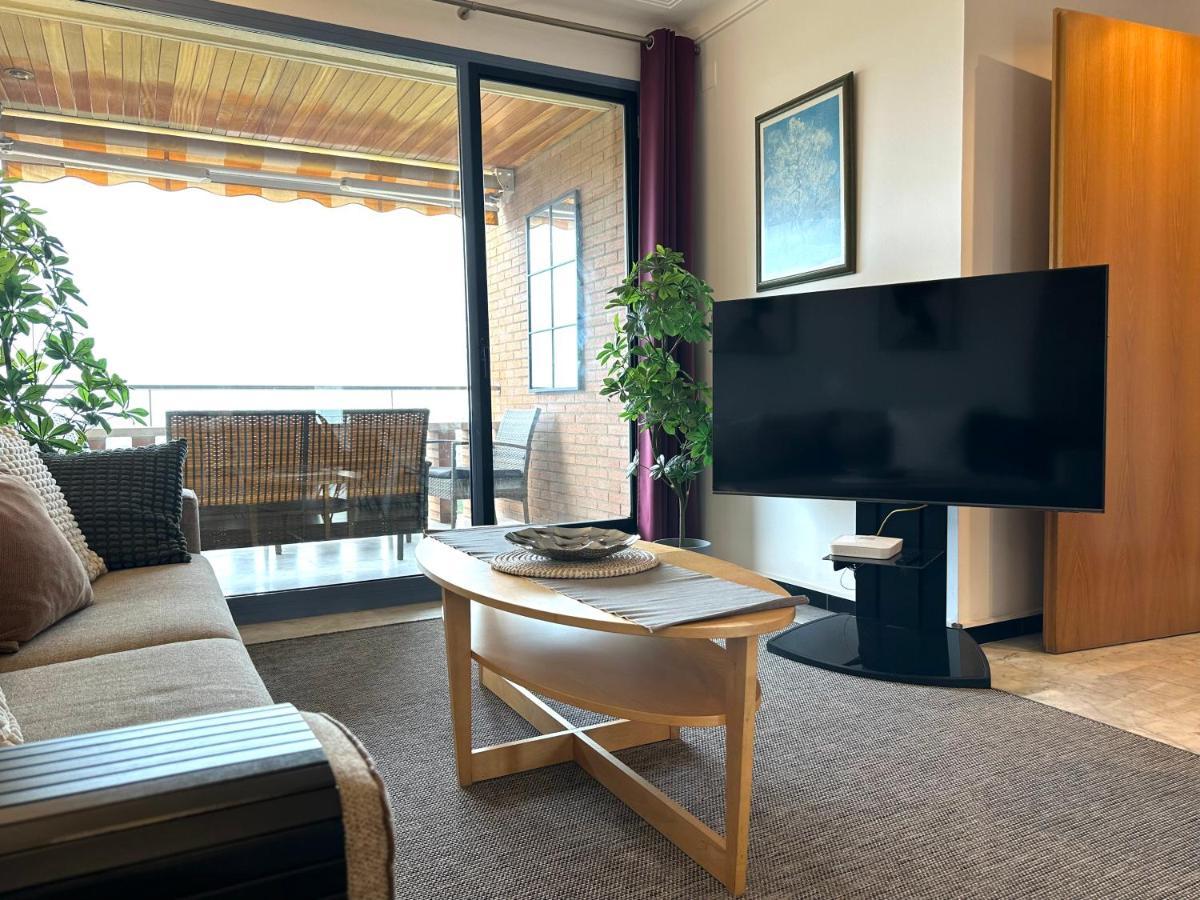 Lets Holidays Apartment Sea Views In バルセロナ エクステリア 写真