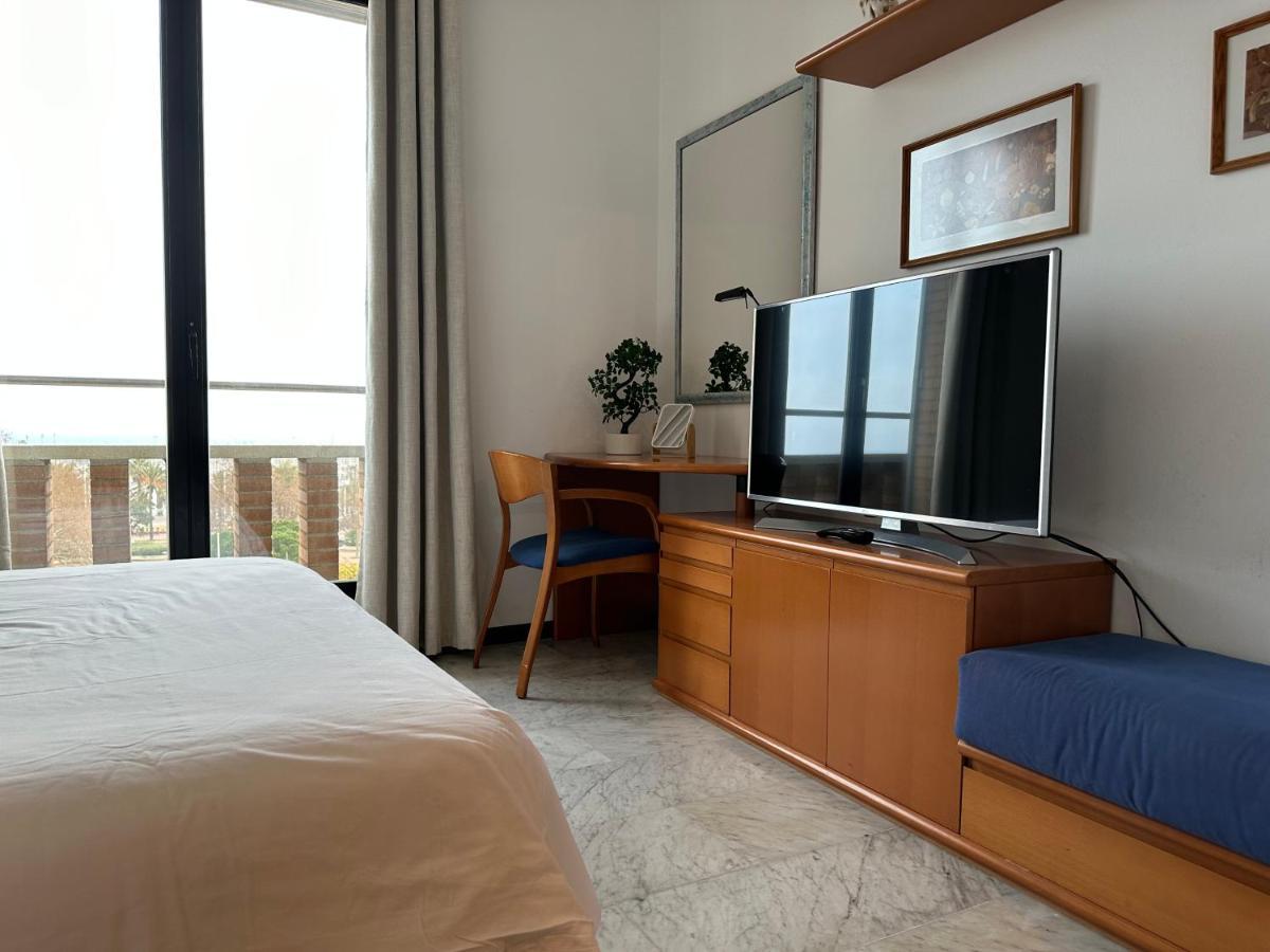 Lets Holidays Apartment Sea Views In バルセロナ エクステリア 写真