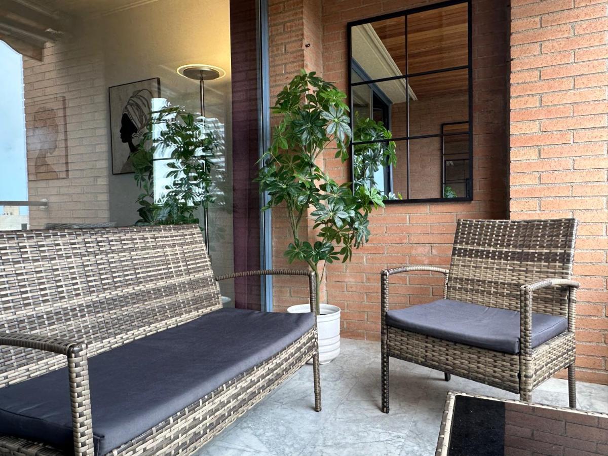 Lets Holidays Apartment Sea Views In バルセロナ エクステリア 写真