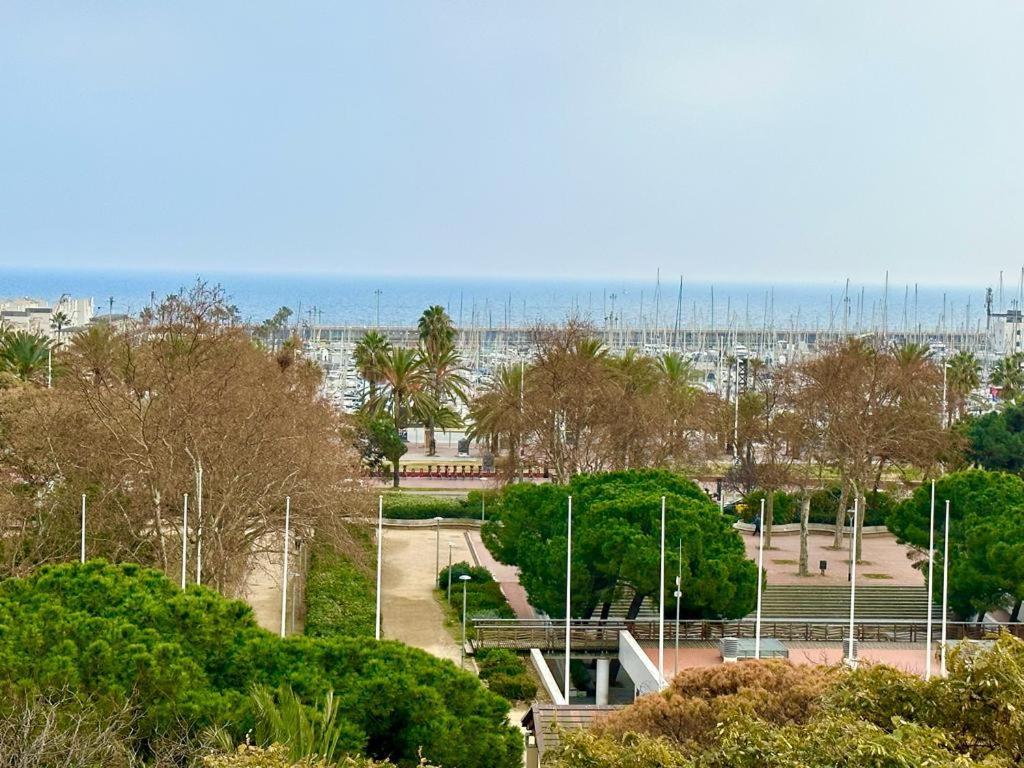 Lets Holidays Apartment Sea Views In バルセロナ エクステリア 写真
