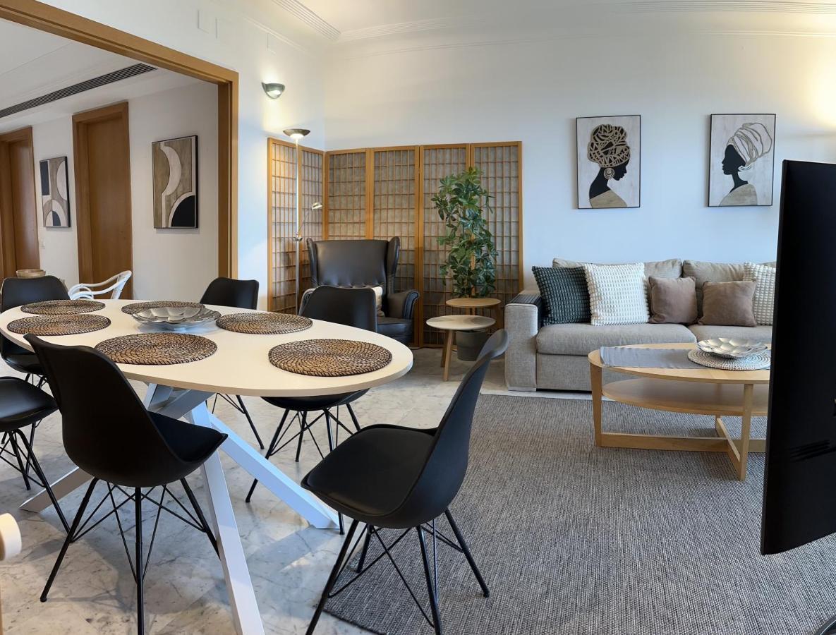 Lets Holidays Apartment Sea Views In バルセロナ エクステリア 写真