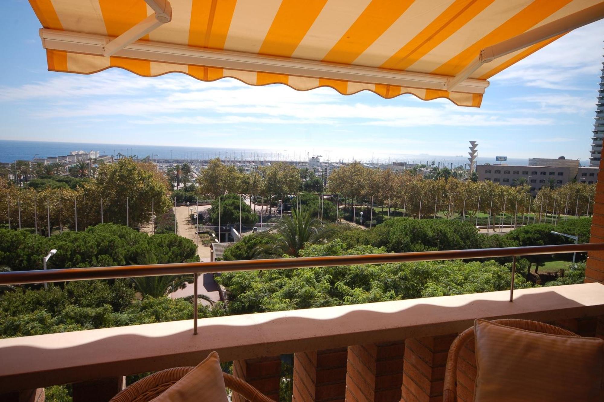 Lets Holidays Apartment Sea Views In バルセロナ エクステリア 写真